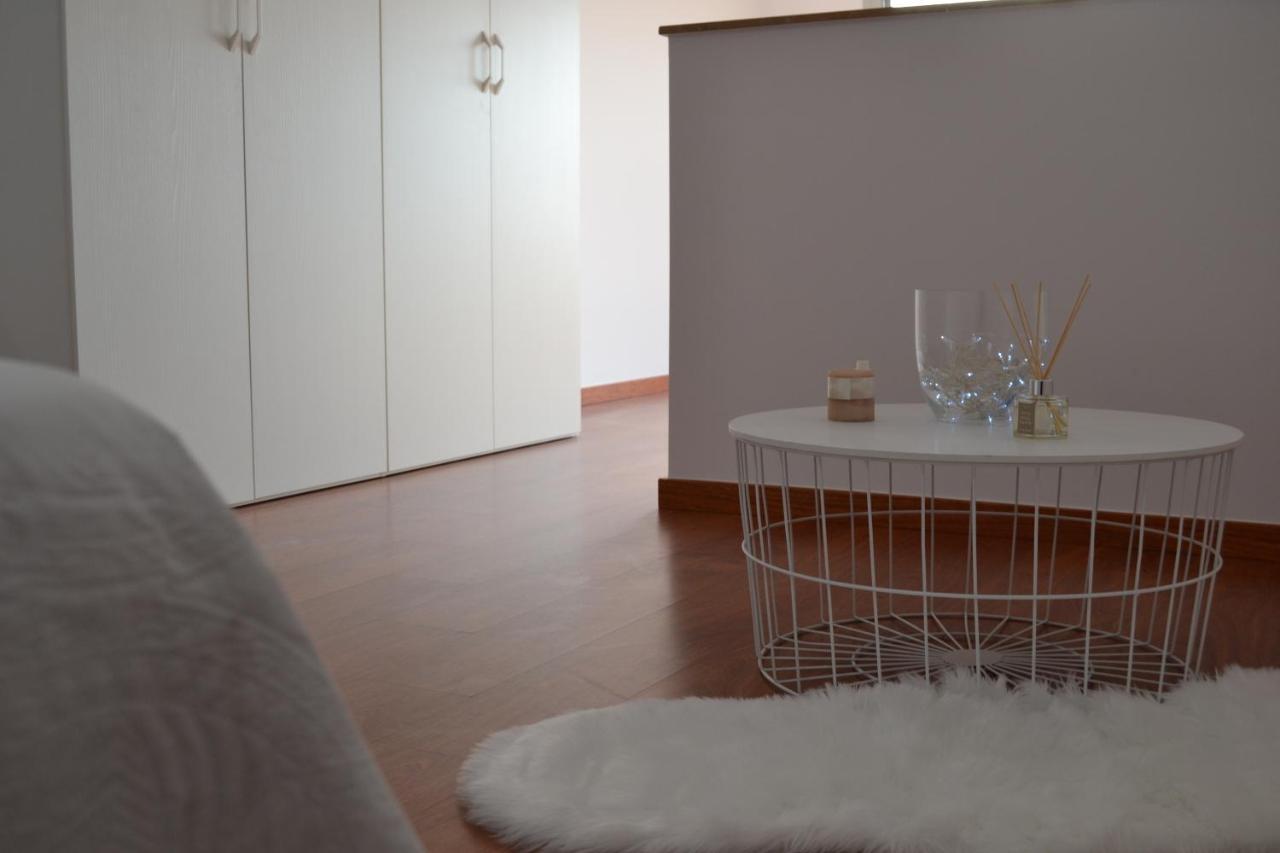 Attic Deltarelax Lägenhet Deltebre Exteriör bild