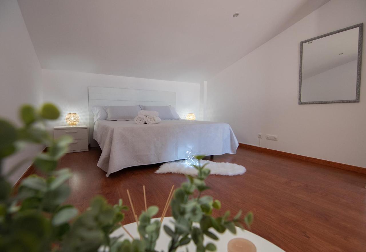 Attic Deltarelax Lägenhet Deltebre Exteriör bild